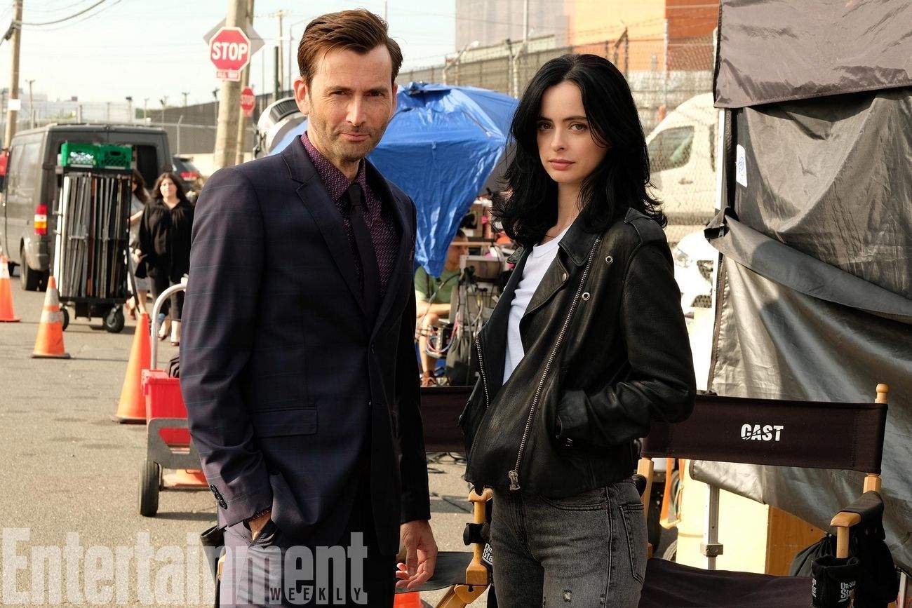 David Tennant (Kilgrave) & Krysten Ritter (Jessica Jones).