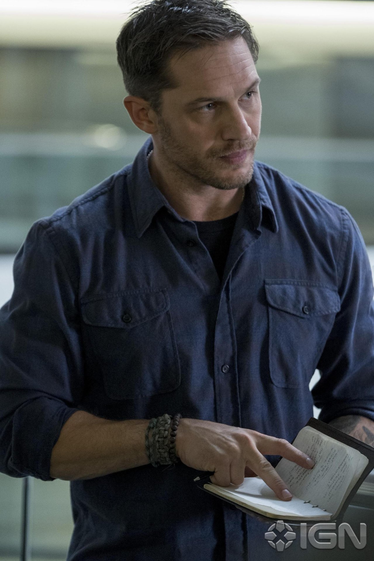 Tom Hardy en Eddie Broke pour Venom