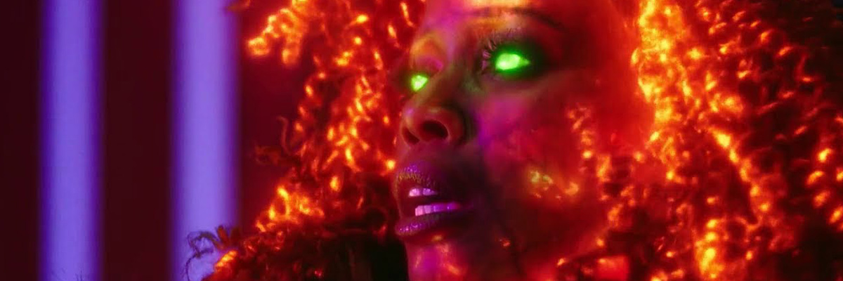 Starfire (Anna Diop) dans Titans