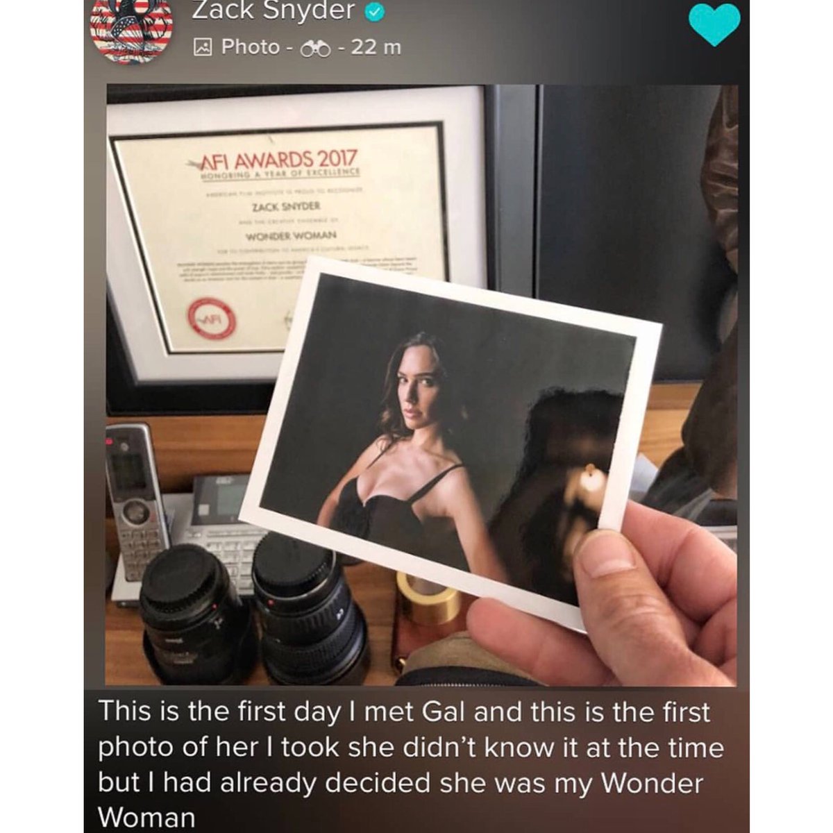 Zack Snyder dévoila la première photo de Gal Gadot pour Wonder Woman