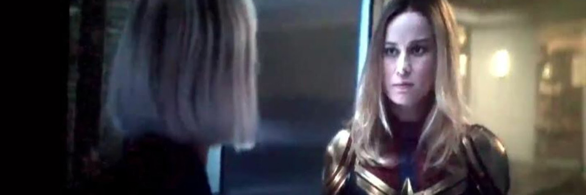 Captain Marvel (Brie Larson) face à Black Widow (Scarlet Johansson)