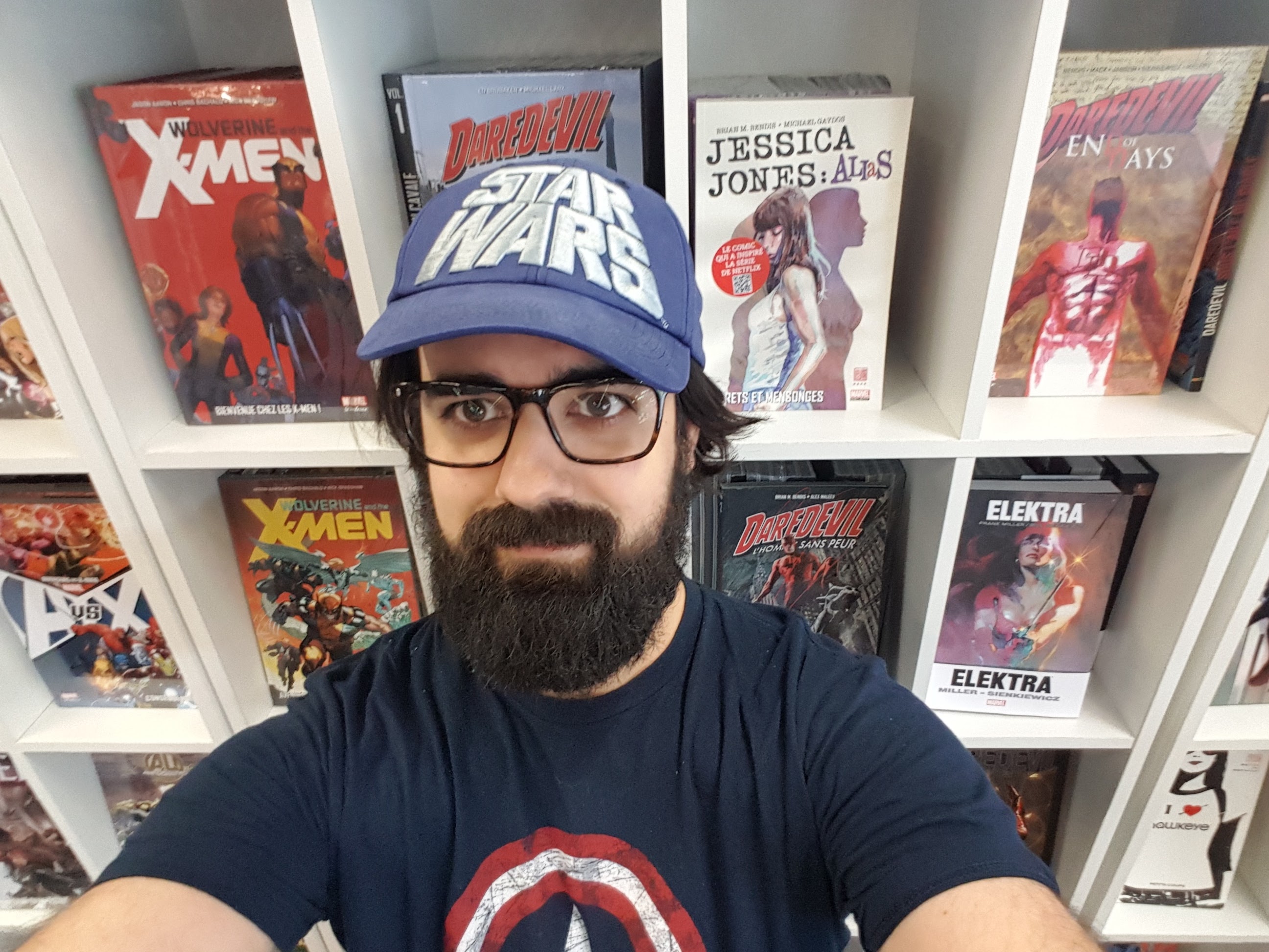 Aurelien Vivès s'adresse à la communauté des lecteurs de Panini Comics France.