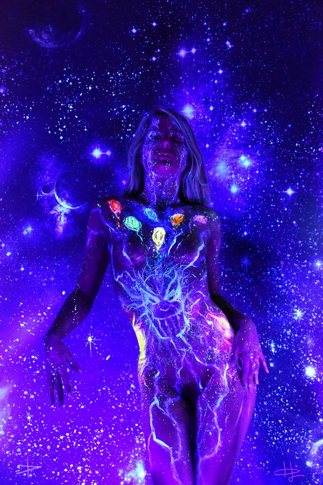 Bodypaint en hommage à Thanos. 