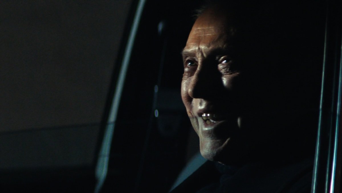 Burt (Christopher Walken) de retour dans Severance.