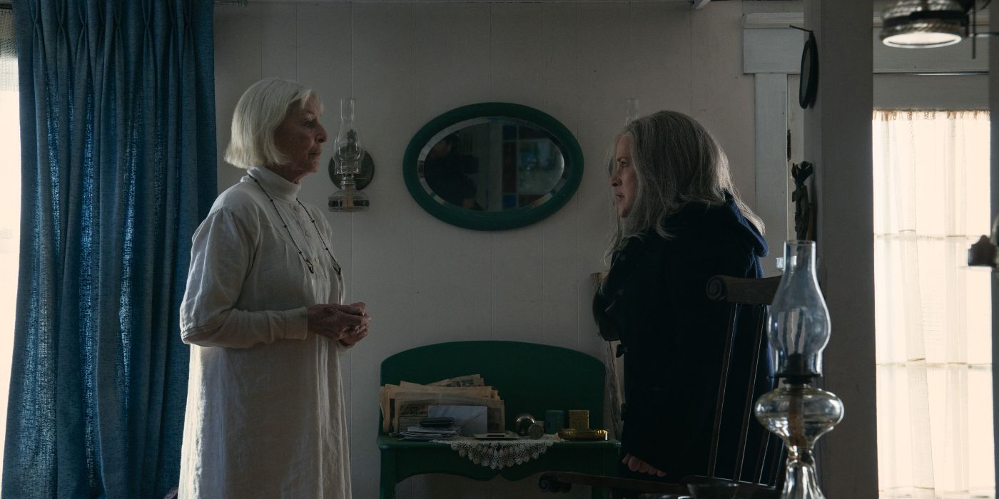 Jajne Alexander et Patricia Arquette dans la saison 2 de Severance.