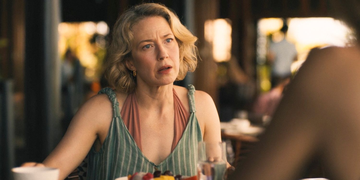 Laurie (Carrie Coon)