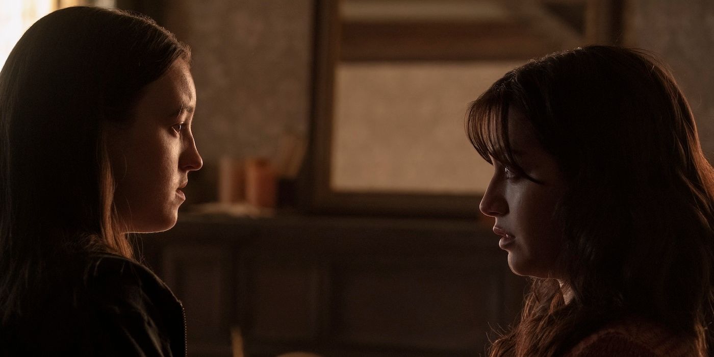 Ellie (Bella Ramsey) et Dina (Isabella Merced)