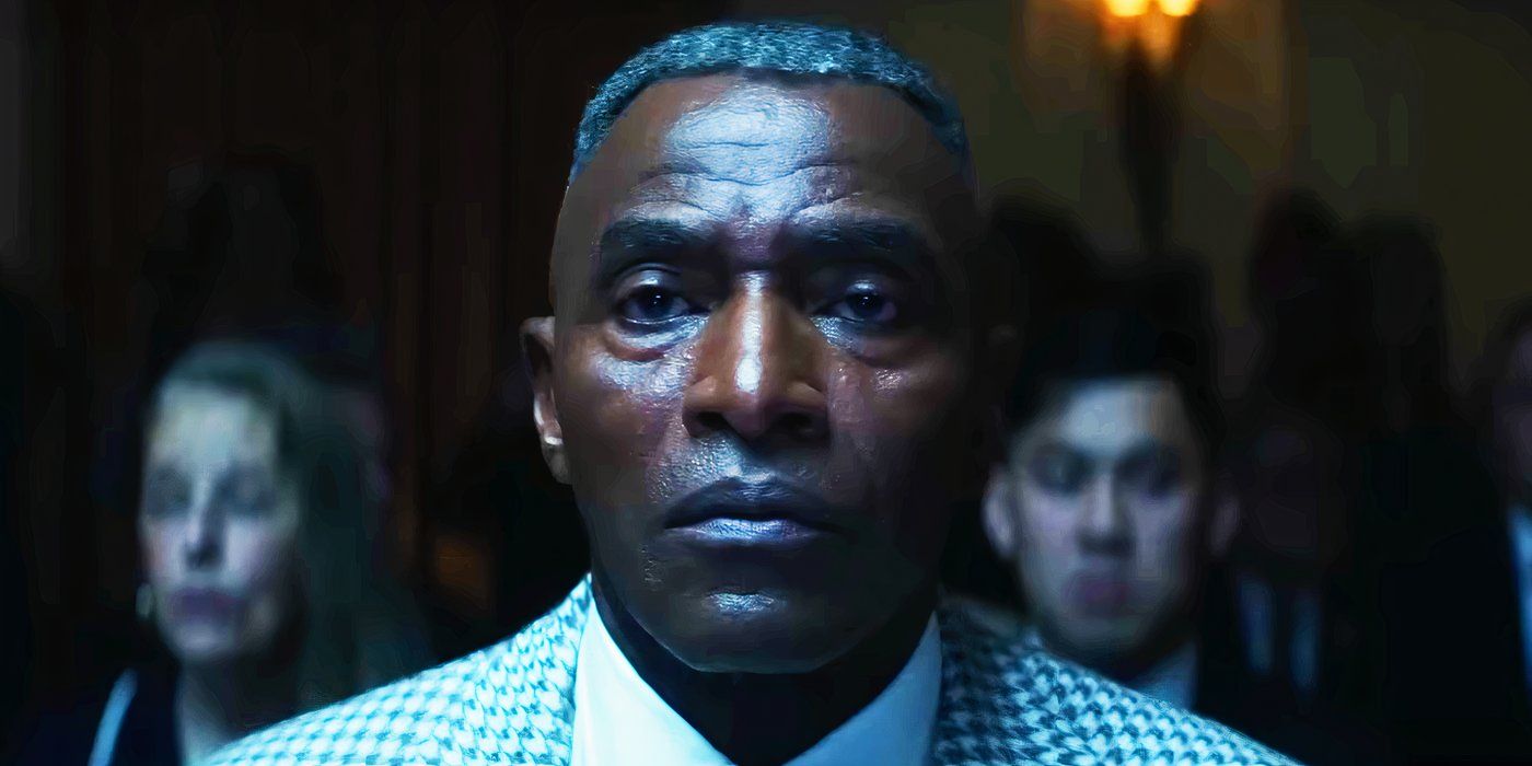 Isaiah Bradley écoutant le président Ross dans Captain America: Brave New World.