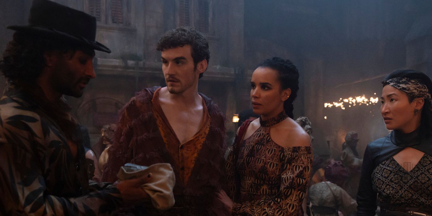 Donal Finn, Zoe Robins et Kae Alexander dans La Roue du Temps Saison 3
