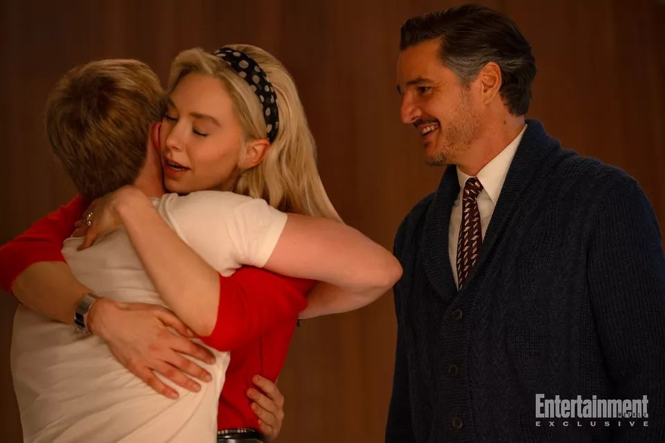 Sue (Vanessa Kirby), Johnny (Joseph Quinn) et Reed Richards (Pedro Pascal).
