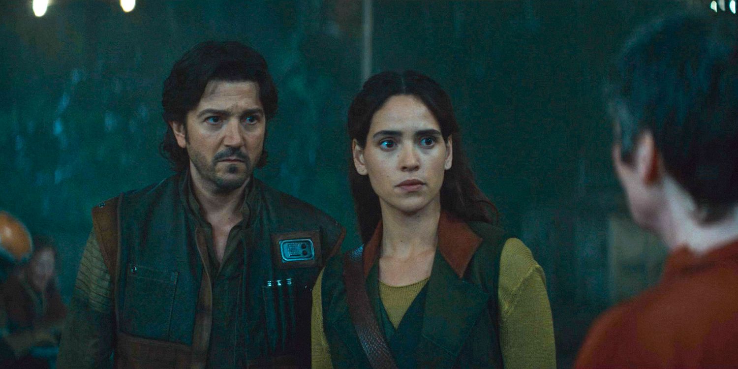 Bix Caleen et Cassian Andor parlent à une guérisseuse de la Force dans l'épisode 7 de la saison 2 d'Andor.
