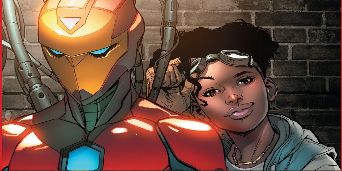 Riri Williams et sa puissante armure Mark II dans les comics Marvel.