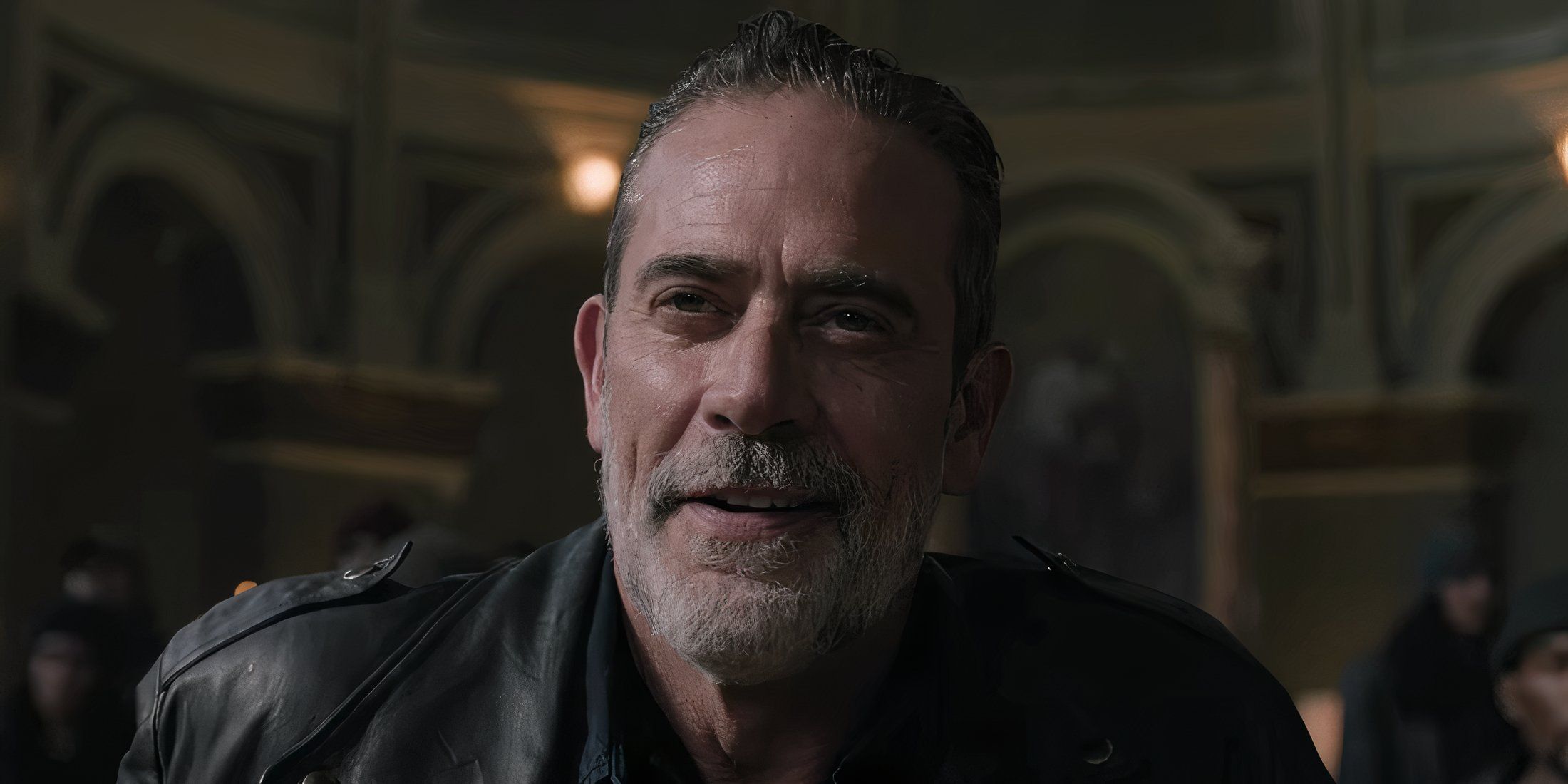 Jeffrey Dean Morgan est Negan dans The Walking Dead: Dead City.