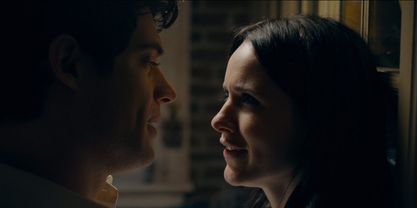 David Corenswet et Rachel Brosnahan incarnent Clark et Lois dans le film Superman de James Gunn.