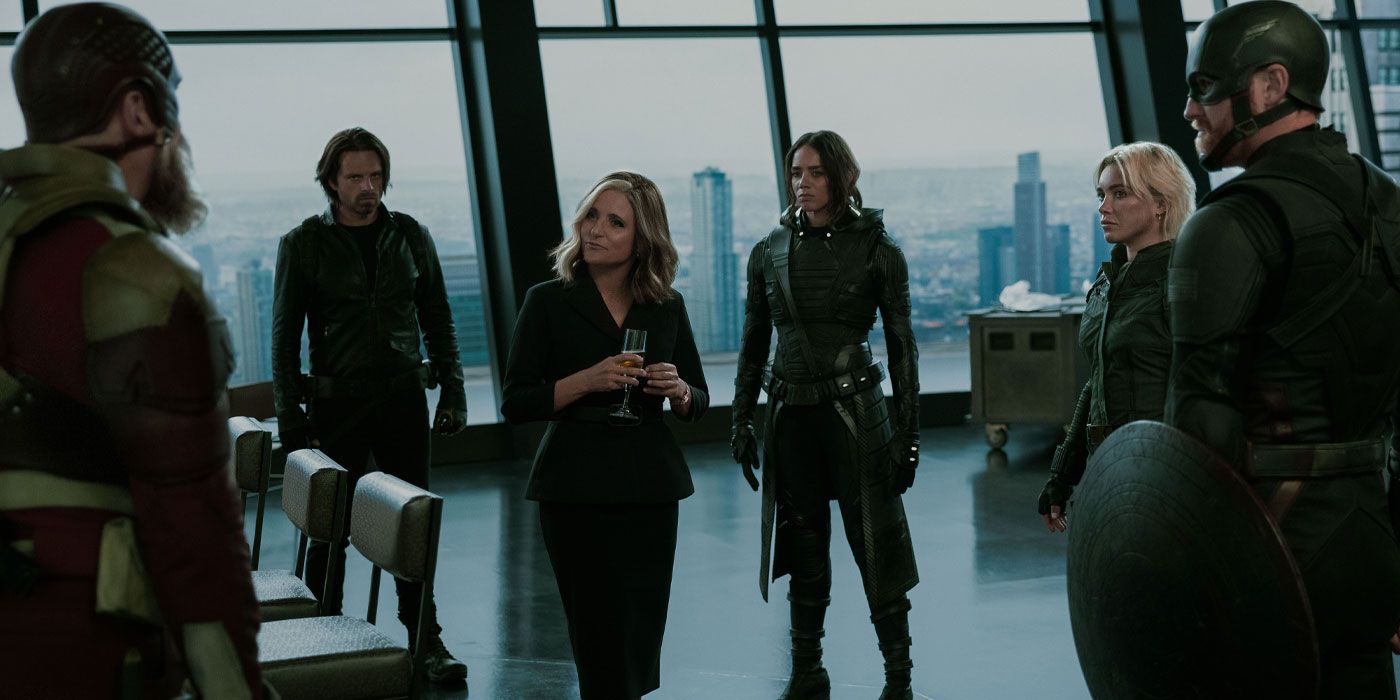 Dans la fameuse Watchtower, ancienne tour des Avengers.