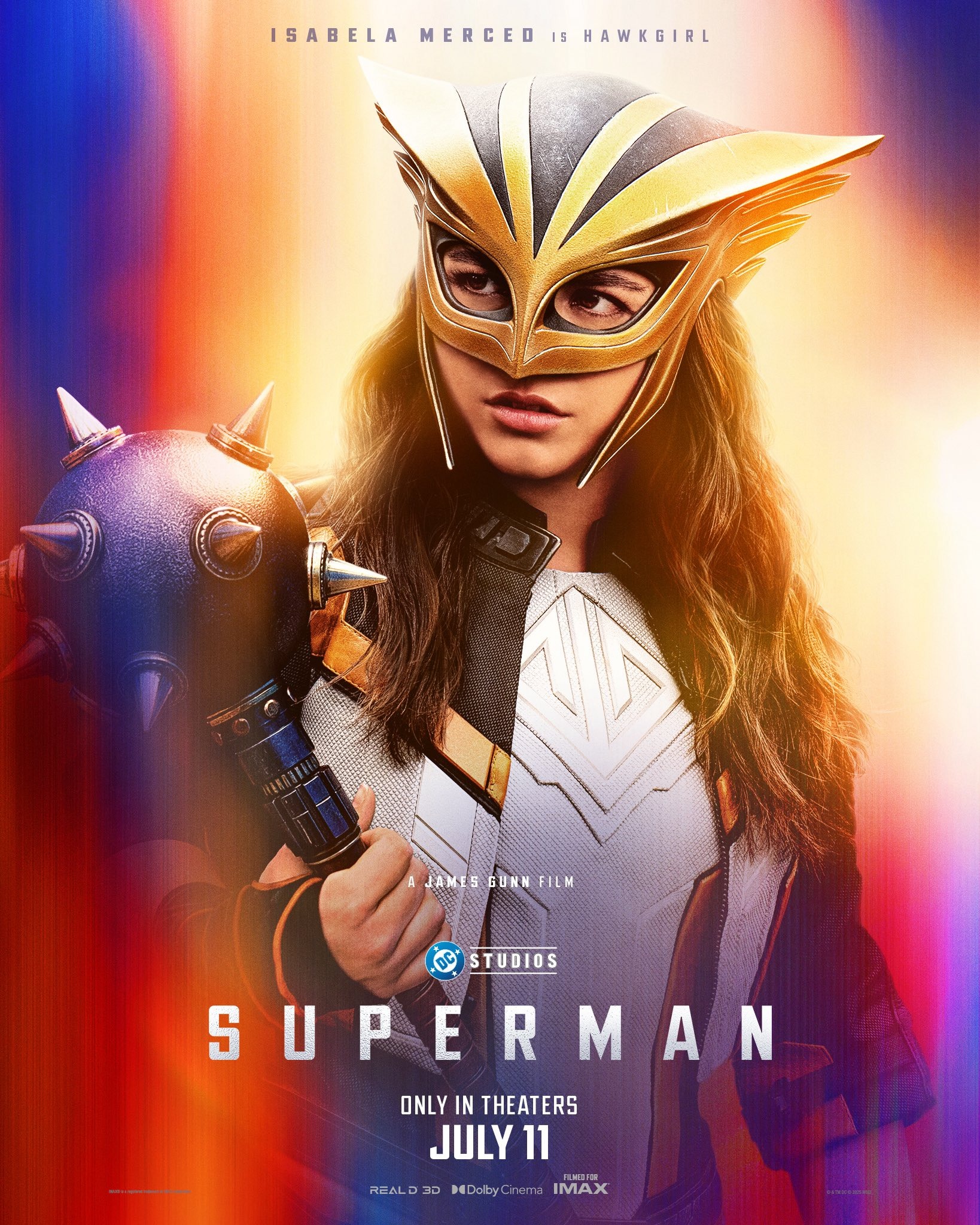 Isabela Merced est Hawkgirl.