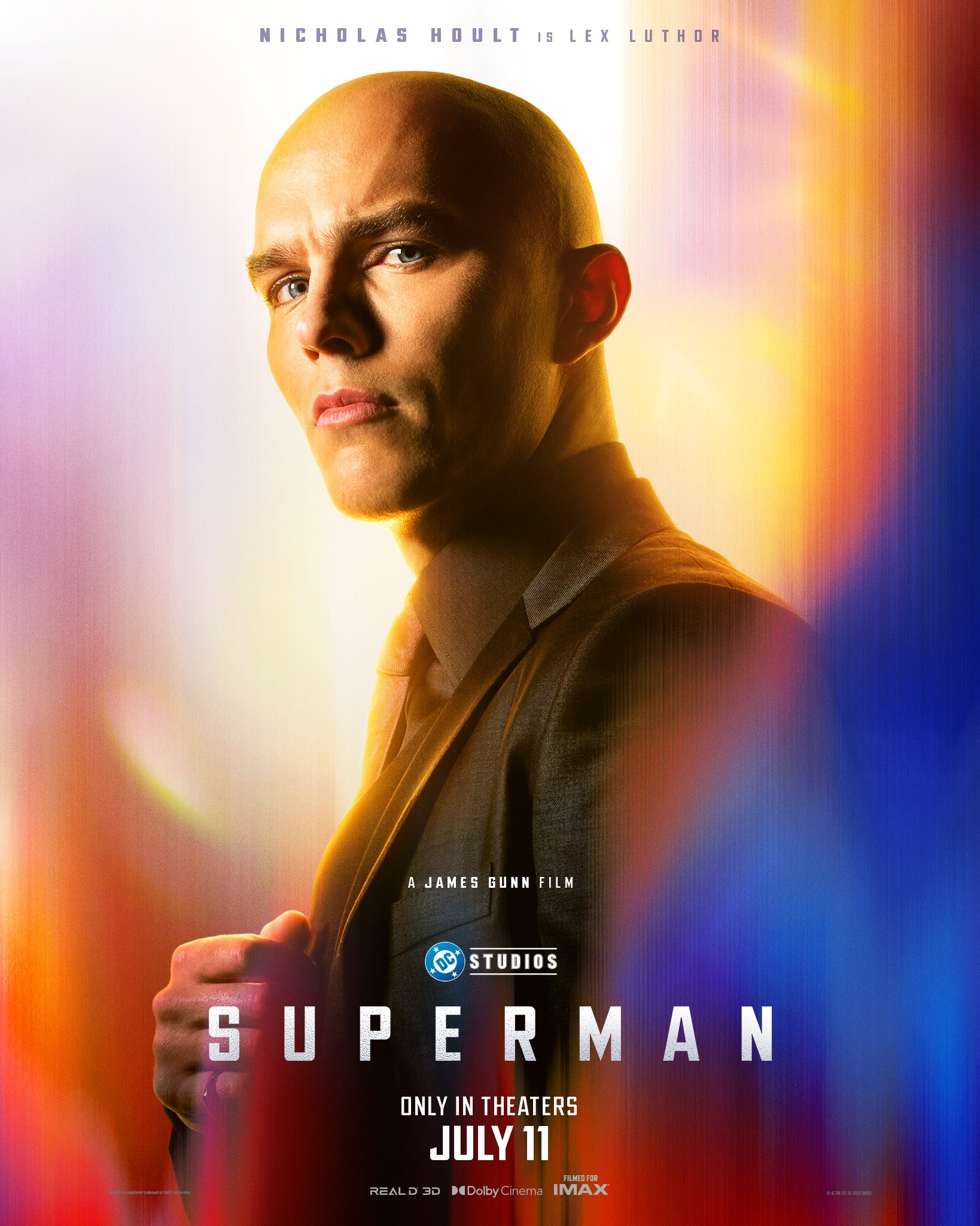 Nicholas Hoult est Lex Luthor.