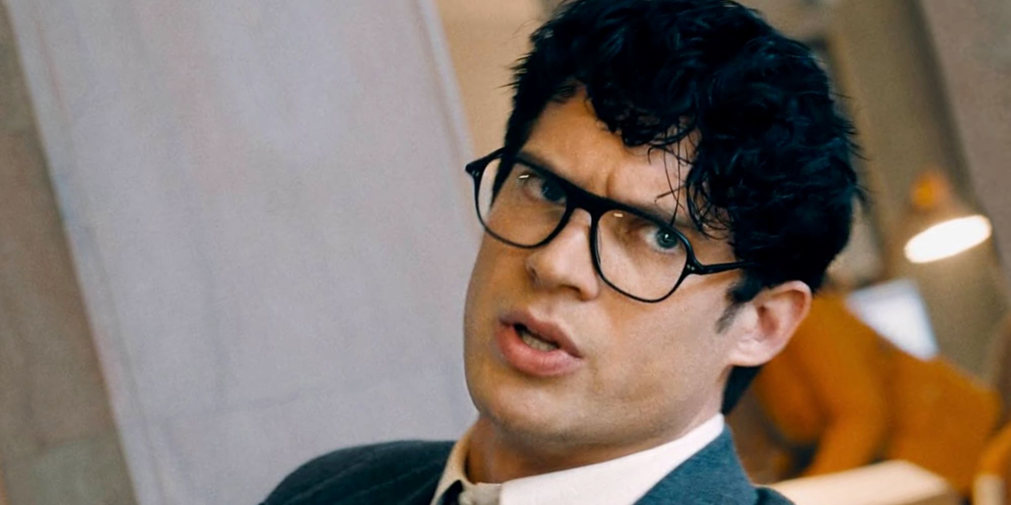 Clark Kent (David Corenswet) à la rédaction du Daily Bugle.