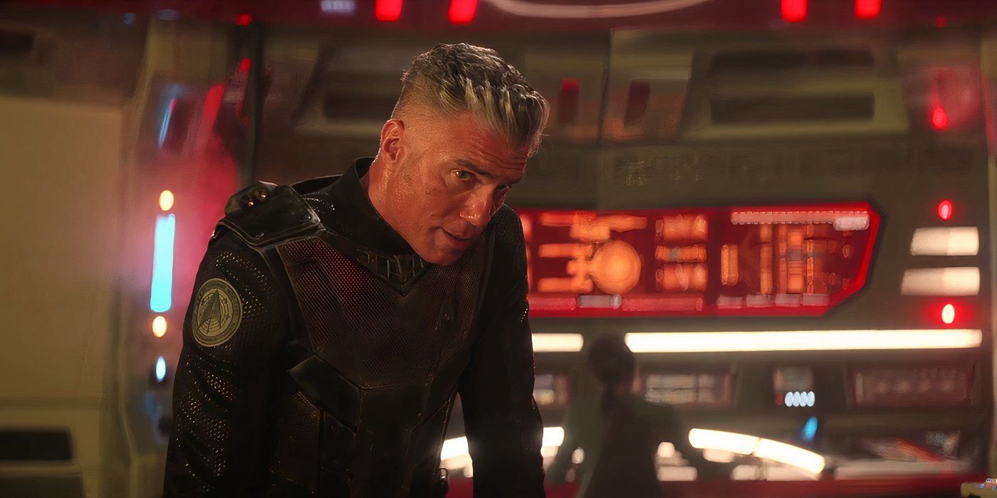 Le capitaine Pike dirige l'équipage de l'USS Entreprise dans la saison 3 de Star trek: Strange New Worlds.