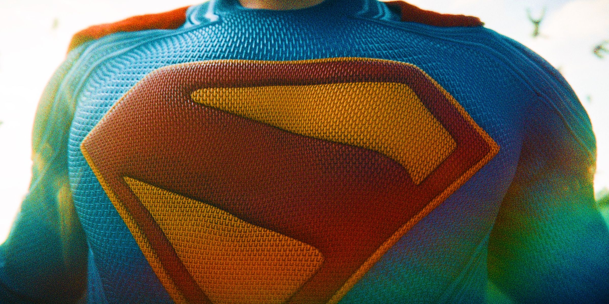 Le logo de Superman (David Corenswet) dans le film de James Gunn.
