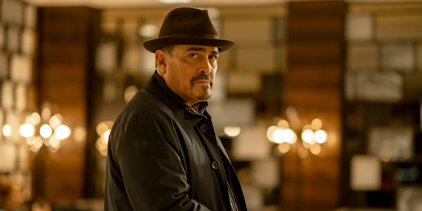 David Zayas dans le rôle d'Angel Batista dans Dexter: Resurrection.