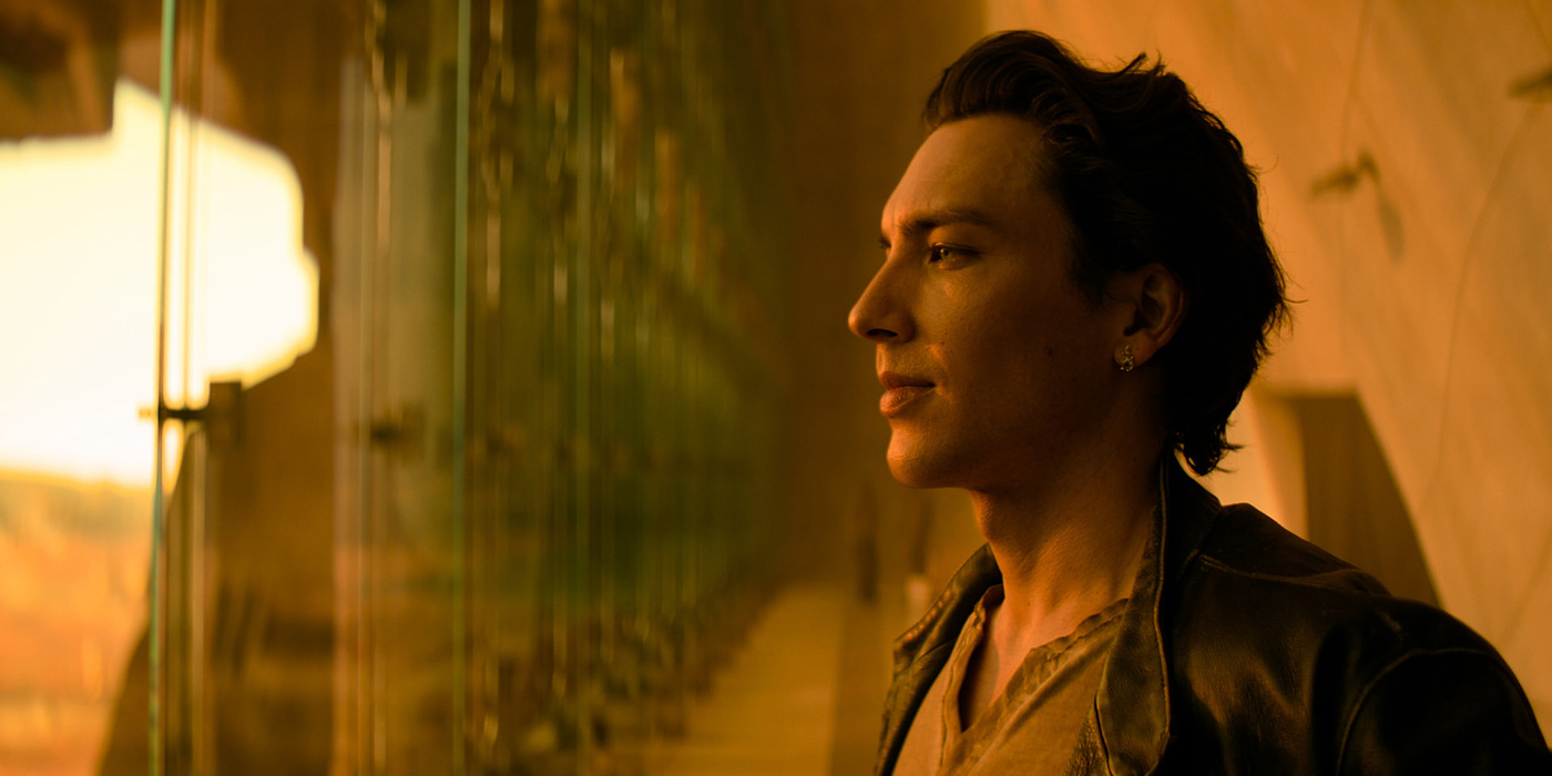Cody Fern dans Foundation.