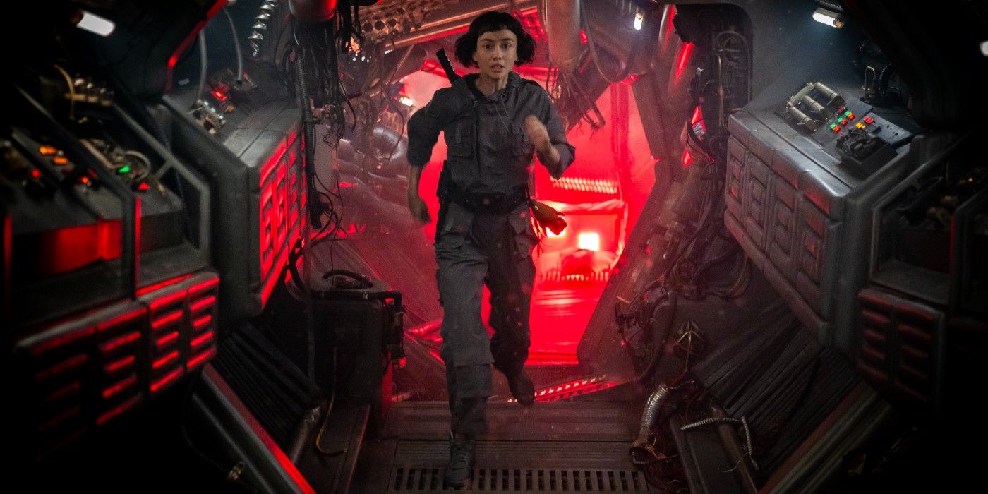 Wendy (Sydney Chandler) fuyant dans l'épisode 3 d'Alien: Earth.