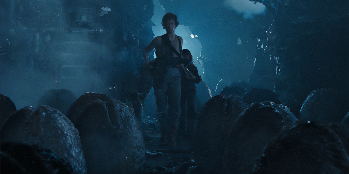 Ripley et New dans un nid plein d'ovomorphes, les œufs des xénomorphes, dans Aliens, le retour.