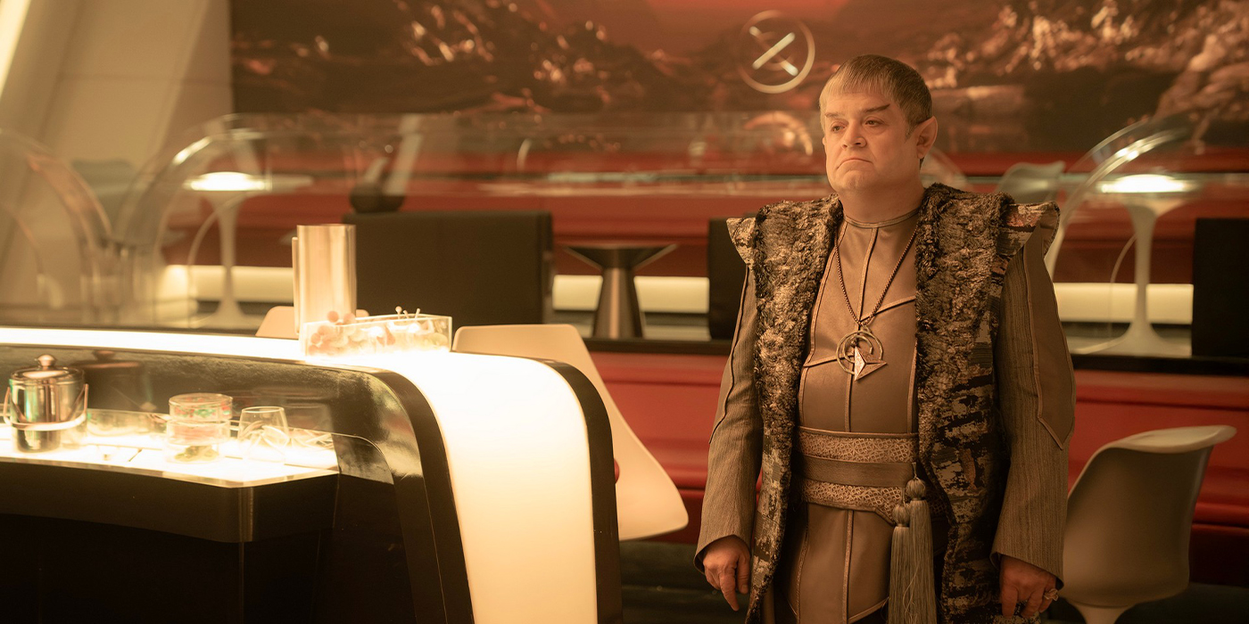 Patton Oswalt dans le rôle de Doug dans l'épisode 8 de Strange New Worlds.