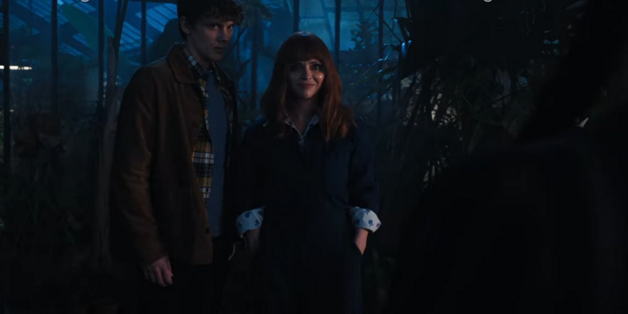 Tyler et Mme Thornhill dans la saison 1 de Mercredi.