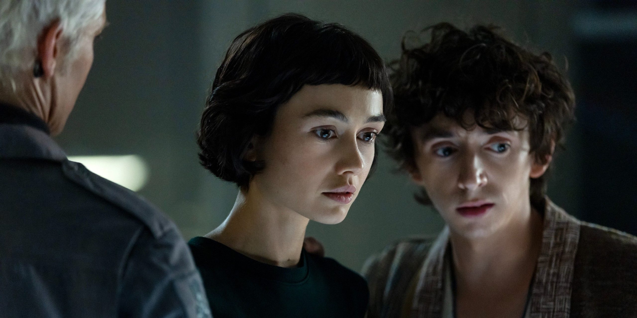 Wendy, Kirsh et Boy Kavalier dans Alien: Earth.