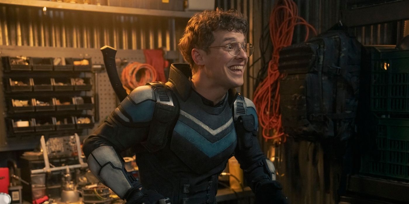Adrian 'Vigilante' Stroma dans Peacemaker.