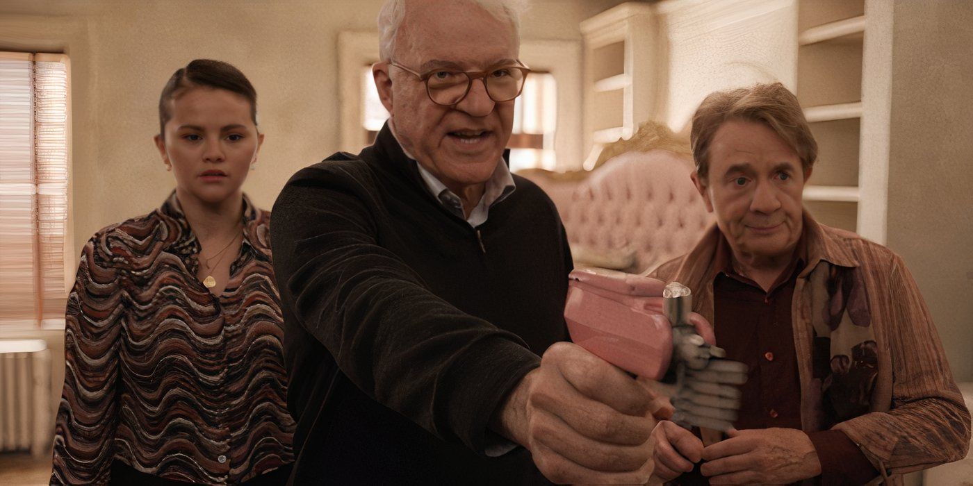 Mabel (Selena Gomez), Charles (Steve Martin) et Oliver (Martin Short) affrontent Marshall (Jin Ha) avec l'outil multifonction d'Eva Longoria dans Only Murders in the Building.
