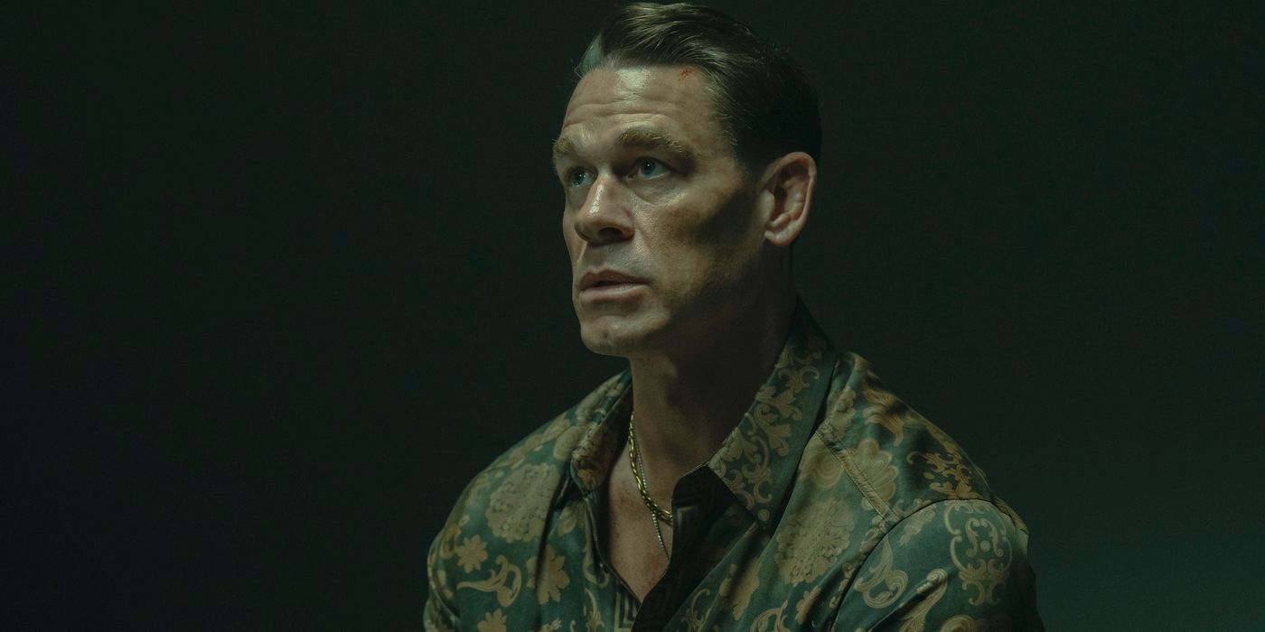 Chris (John Cena) dans la saison 2 de Peacemaker suir HBO Max.