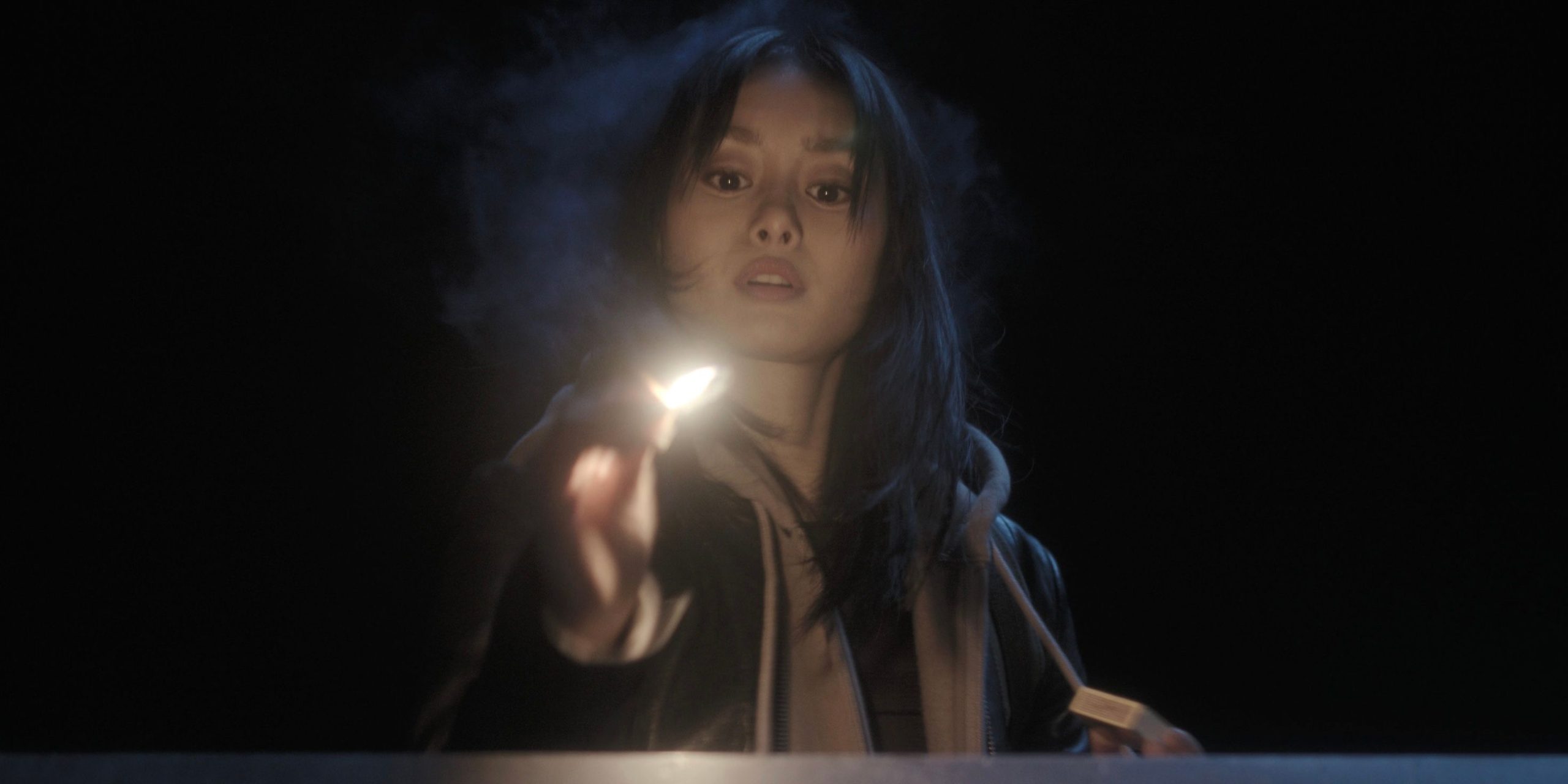 Mitsuki (Shioli Kutsuna) dans la saison 3 d'Invasion