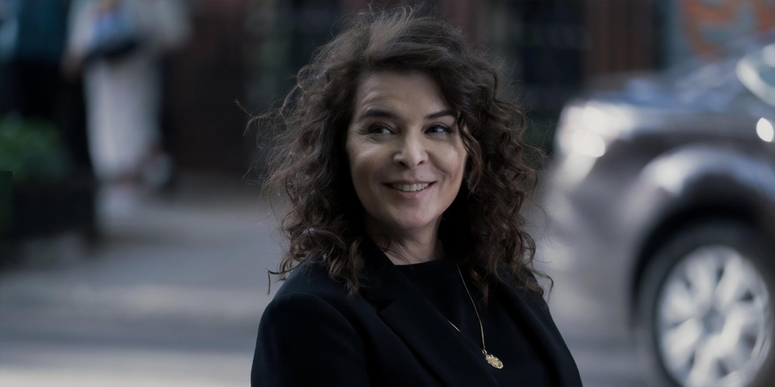 Annabella Sciorra dans le rôle de Joanne Manfredi dans Tulsa King.