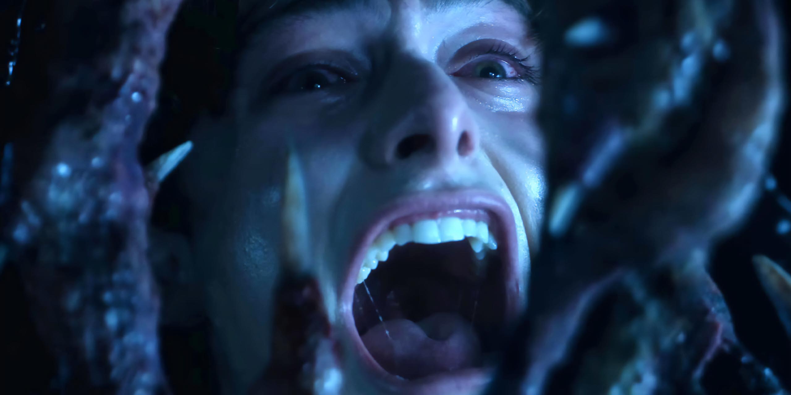 Noah Schnapp dans le rôle de Will, aux prises avec Vecna, dans la saison 5 de Stranger Things.
