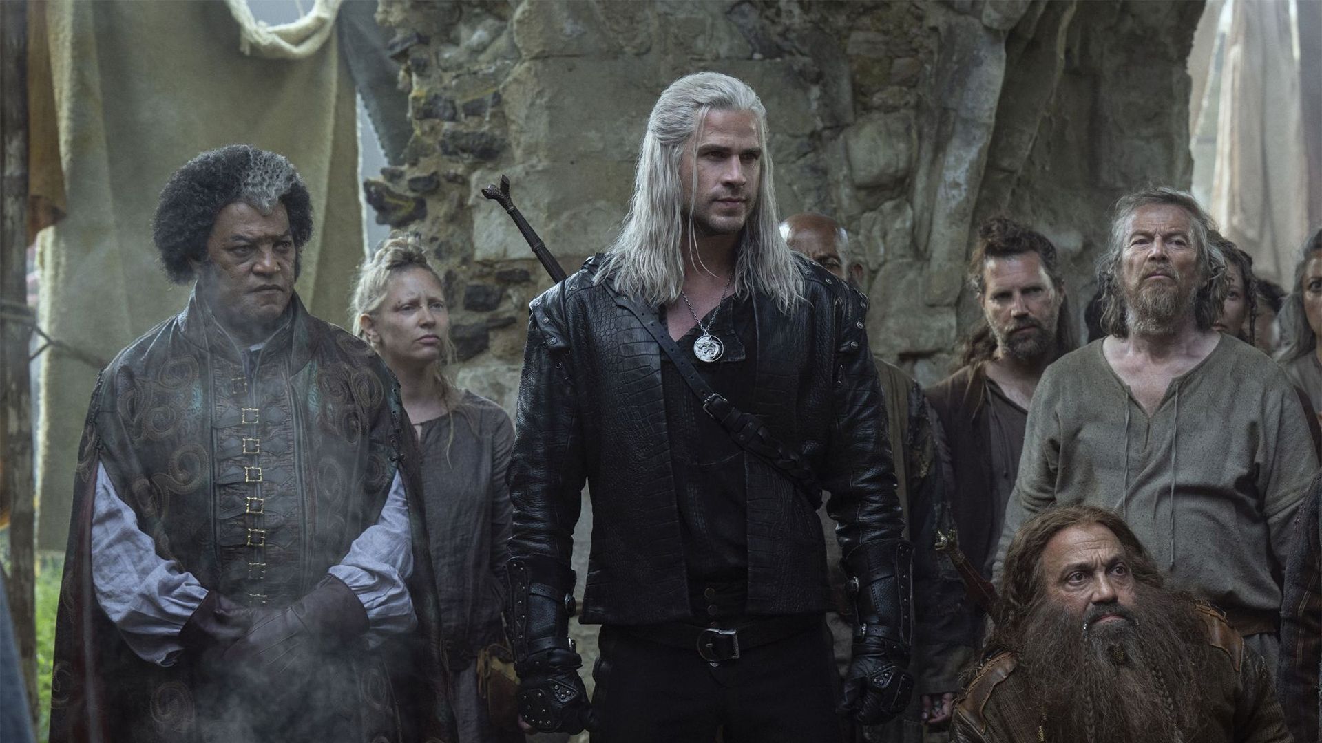 Regis et Geralt avec leur équipe dans la saison 4 de The Witcher