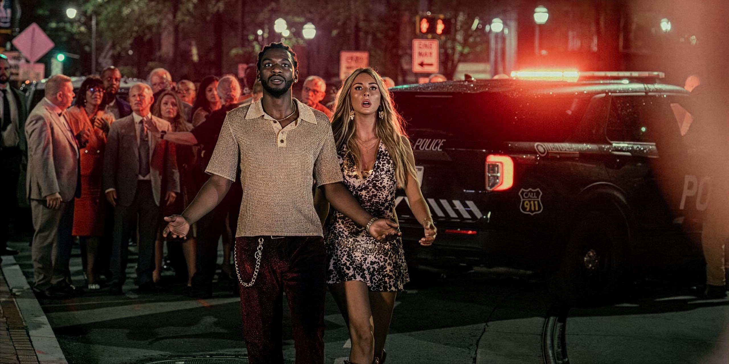 Scarlett Rose Stallone et Jay Will dans Tulsa King, saison 3, épisode 8.