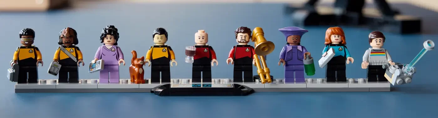 Les 9 minifigures LEGO Star Trek incluses dans le set