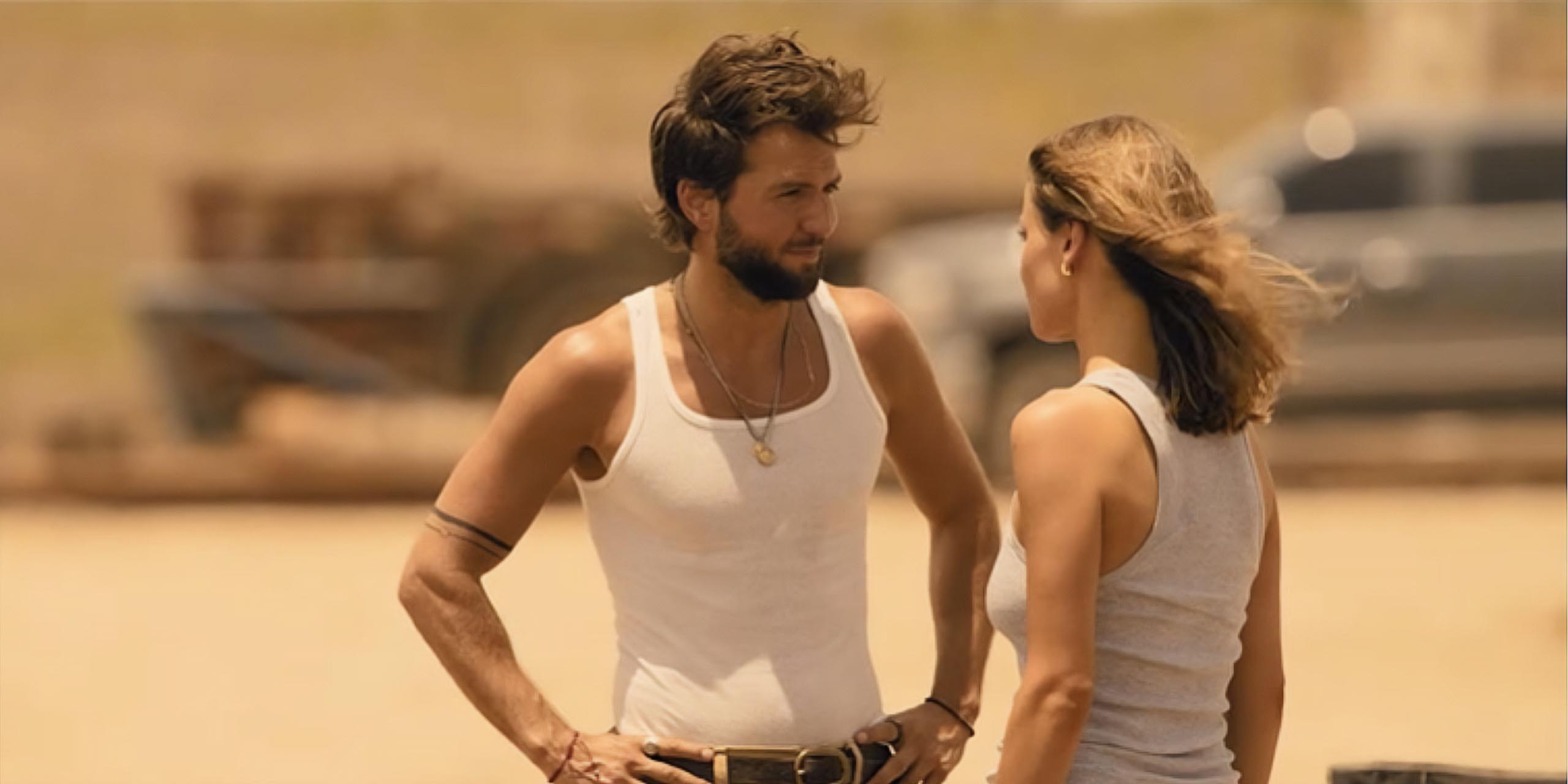 Charlie et Rebecca sur le site de forage dans Landman.