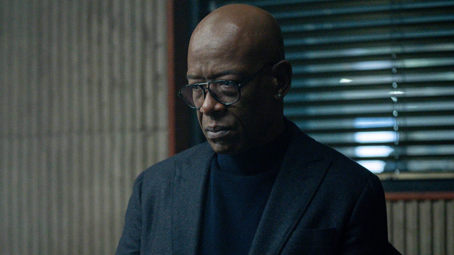 Lennie James dans le rôle de Frank Moses dans l'épisode 7 de la saison 4 de Mayor of Kingstown