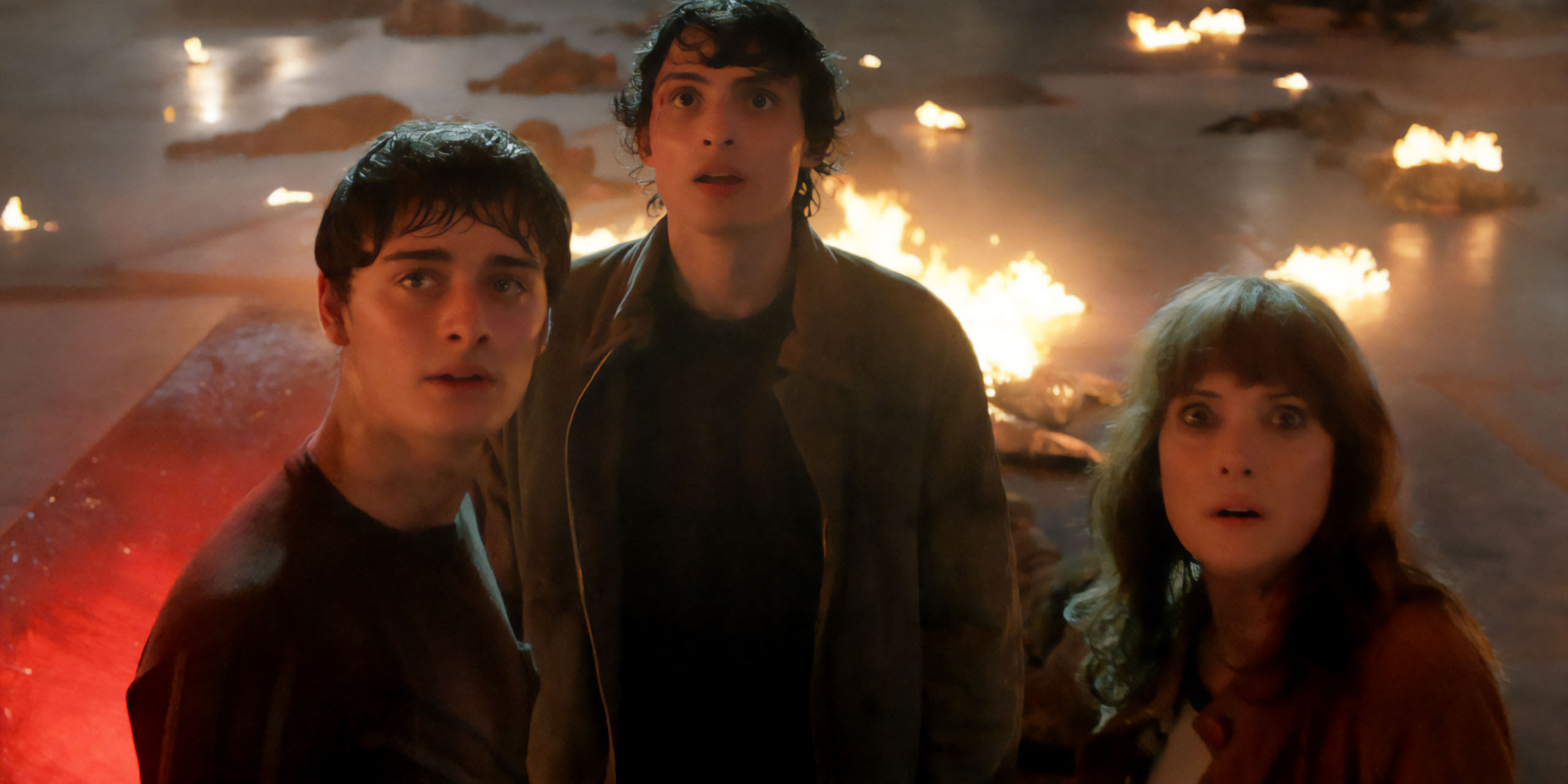 Will, Mike et Joyce dans la partie 2 de la saison 5 de Stranger Things.