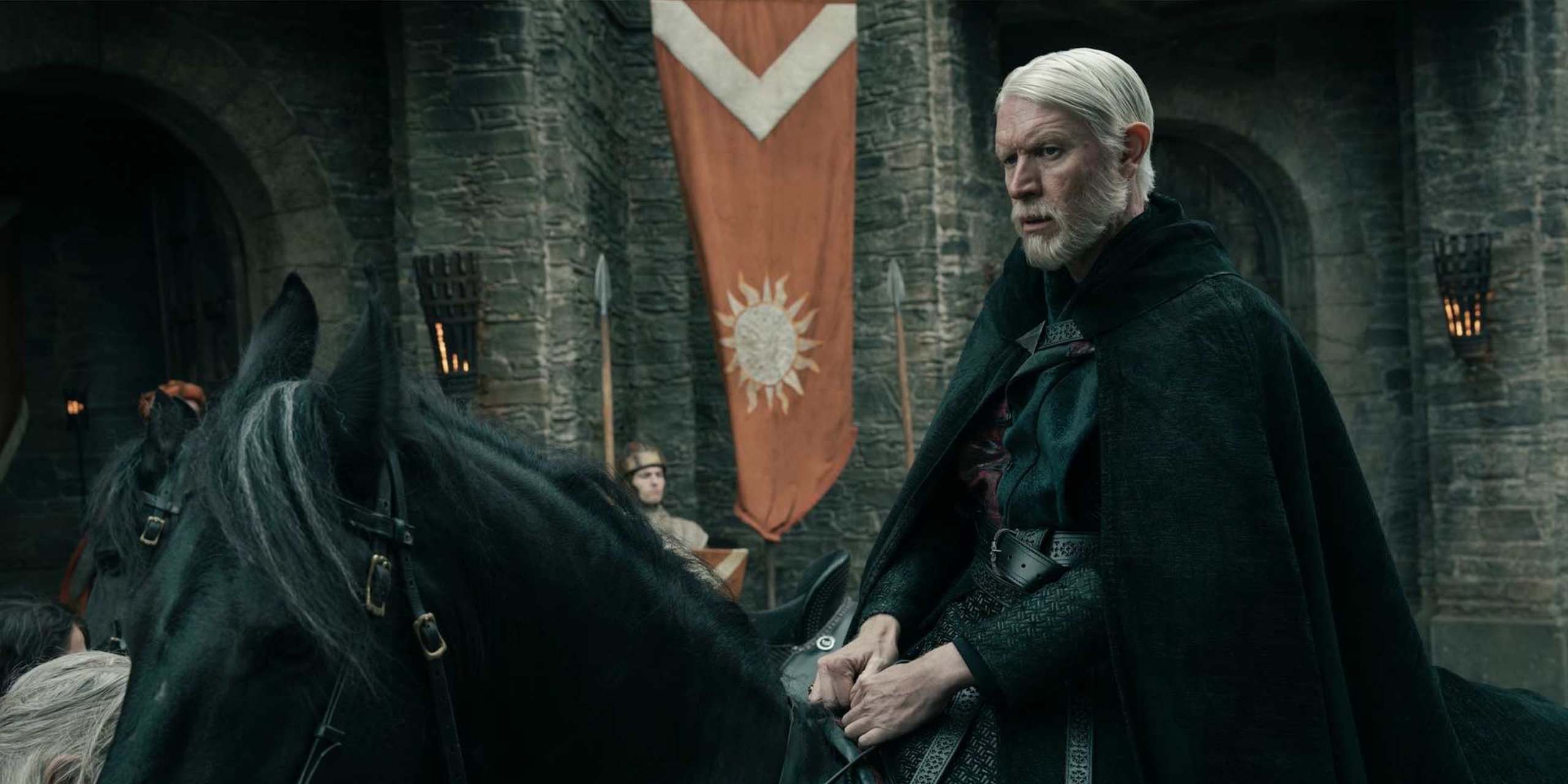 Sam Spruell dans le rôle de Maekar Targaryen dans A Knight of the Seven Kingdoms.