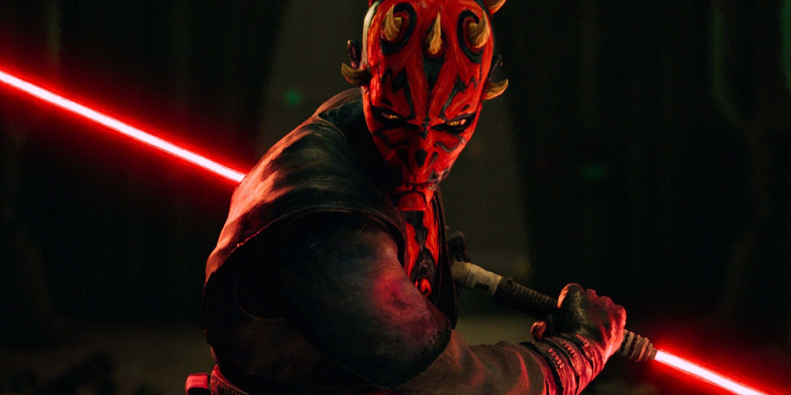 Le terrible Dark Maul prêt à attaquer avec son fameux double-sabre-laser, dans dans Star Wars : Maul - Seigneur de l'Ombre.