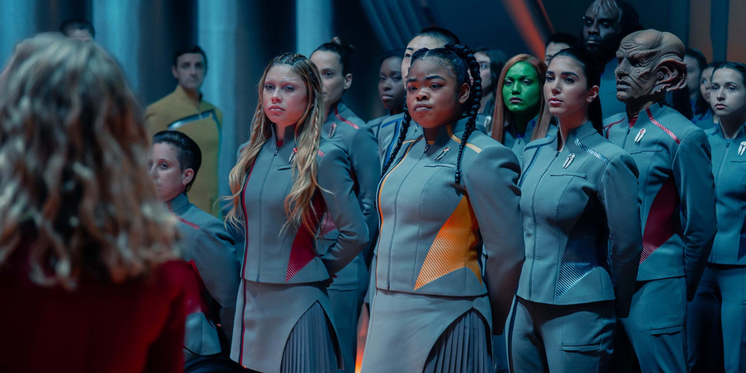 Bella Shepard (Genesis) et Kerrice Brooks (Sam) dans l'épisode 6 de la saison 1 de Star Trek : Starfleet Academy,