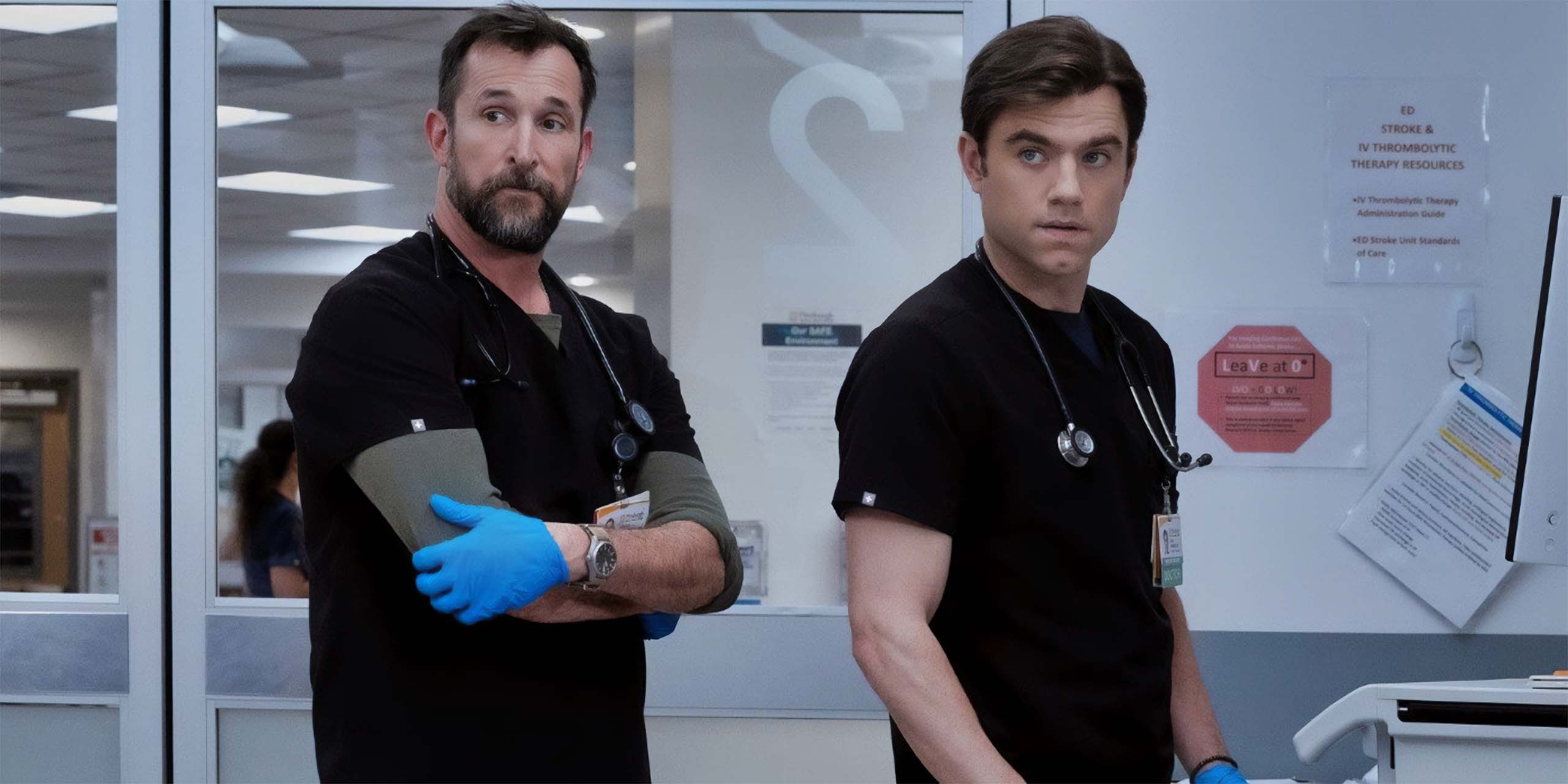 Noah Wyle et Patrick Ball dans l'épisode 5 de la saison 2 de The Pitt