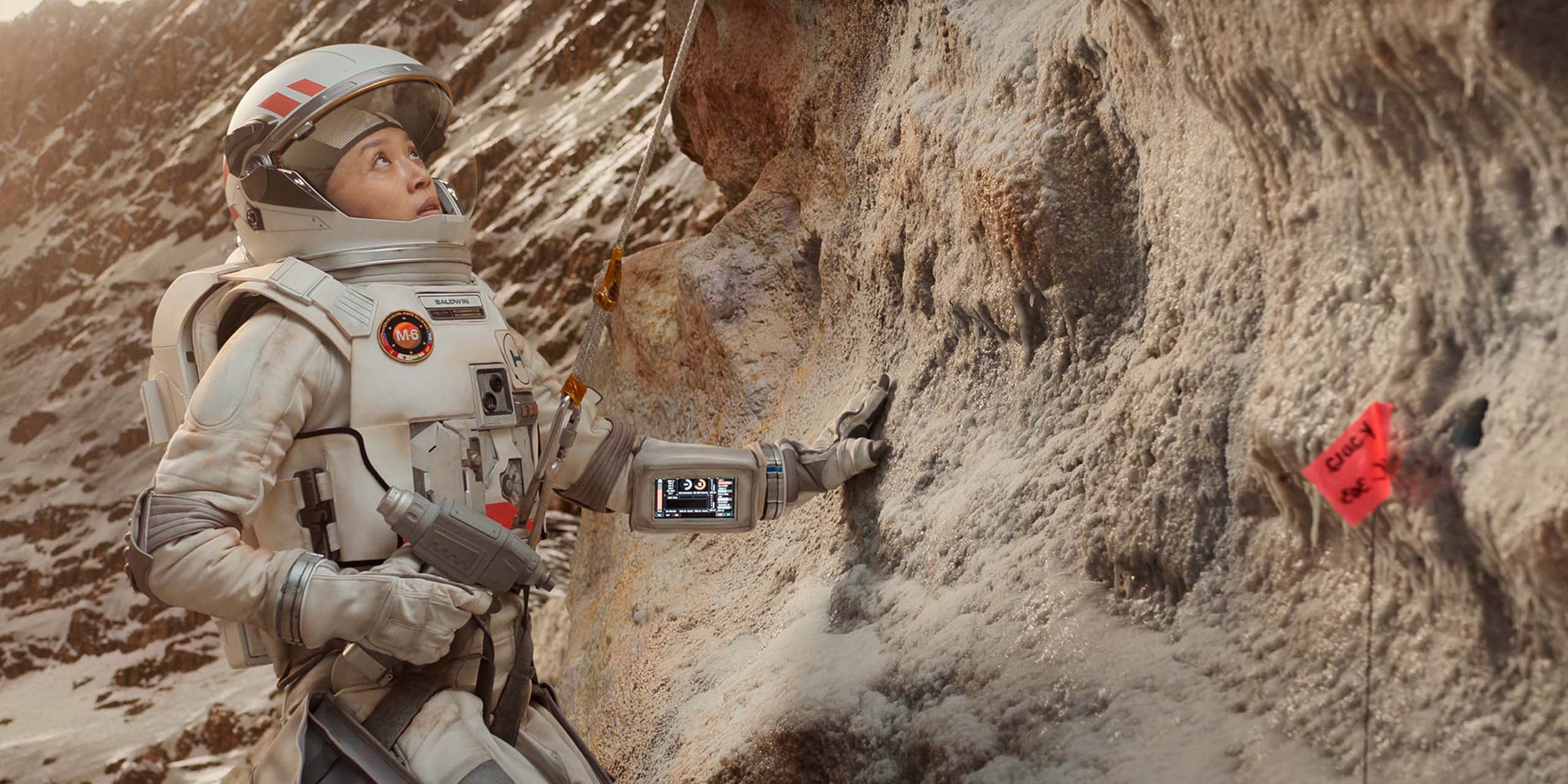 Cynthy Wu dans For All Mankind, saison 5.