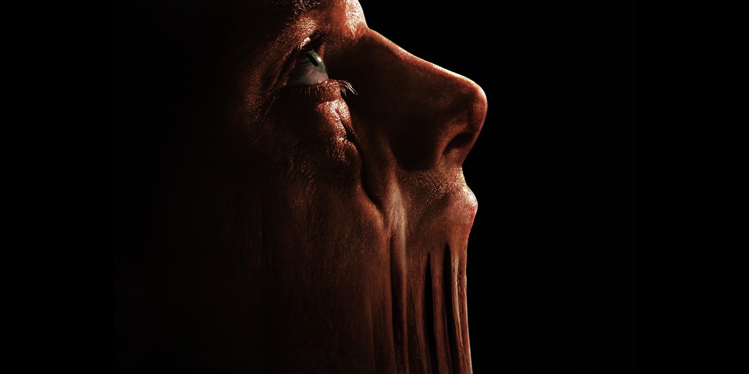Tom Rhys Harries dans le rôle de Matt Hagen sur l'affiche du film Clayface.