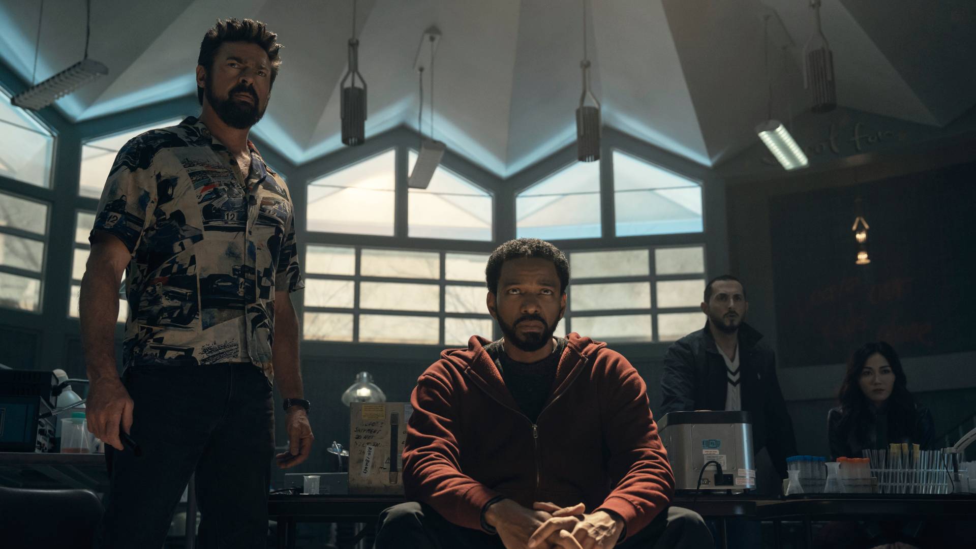 Butcher (Karl Urban), Mother's Milk (Laz Alonso), Frenchie (Tomer Capone) et Himiko (Karen Fukuhara) dans la saison 5 de The Boys.
